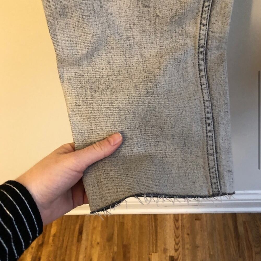 NWT We The Free Free People Grey Acid Wash Denim Jeans Size 26 - Picture 3 of 8